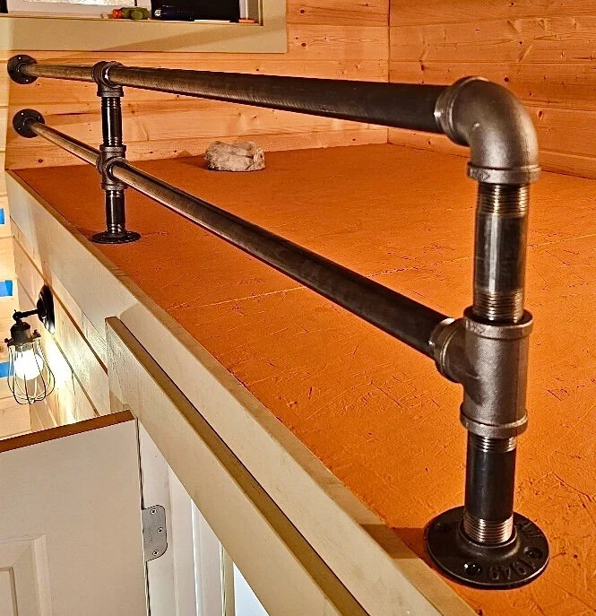 Industrial Pipe Bedrail or Loft Guardrail – Heavy Duty 3/4″ Industrial Pipe