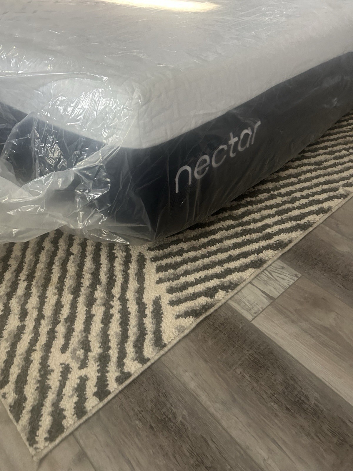 Nectar Luxe 14” Memory Foam Mattress triple the pressure-relieving memory