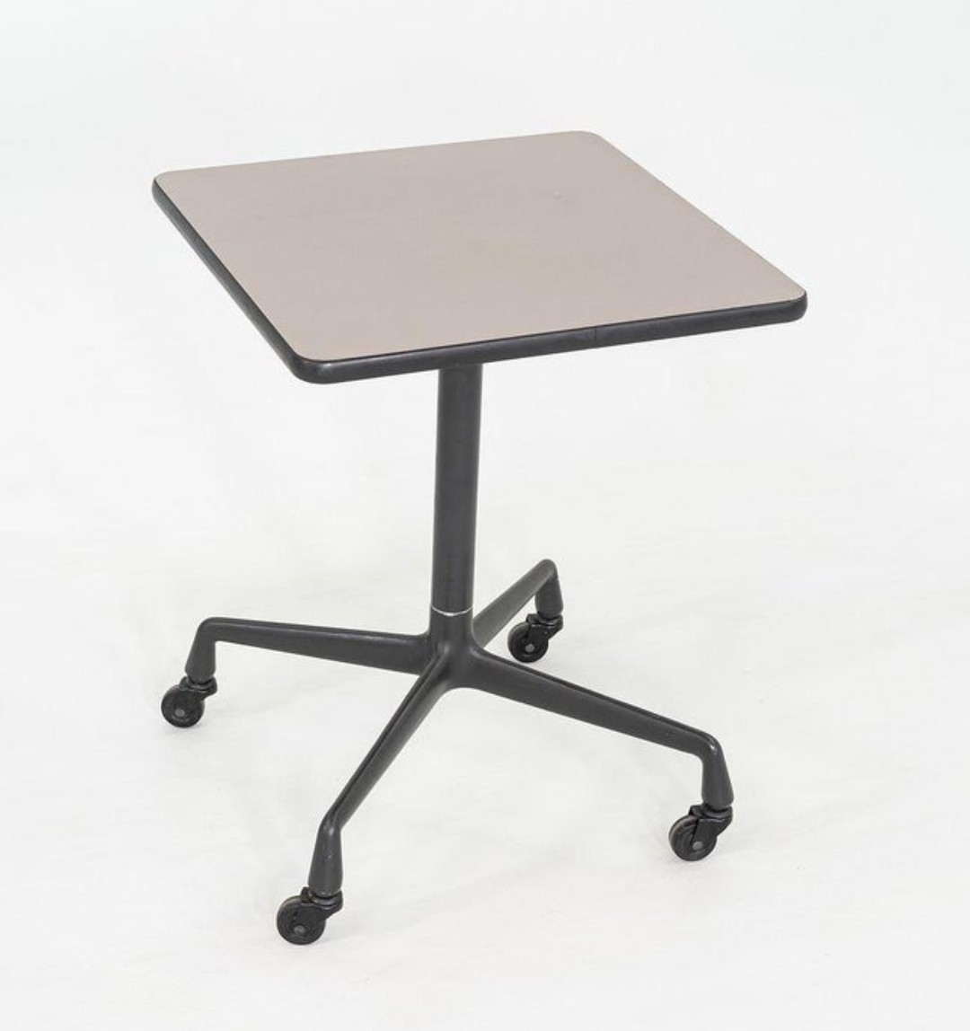 Nice Vintage Herman Miller Eames Aluminum Group Rolling Table Only $10 Shipping