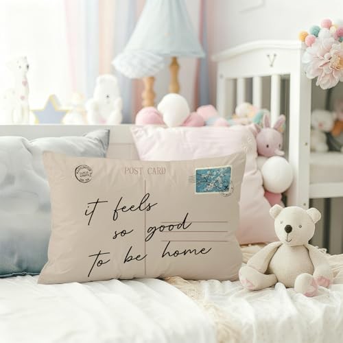 LiTiu Vintage Postcard Decor Pillow Covers，It Feels So Good to Be Home Decor
