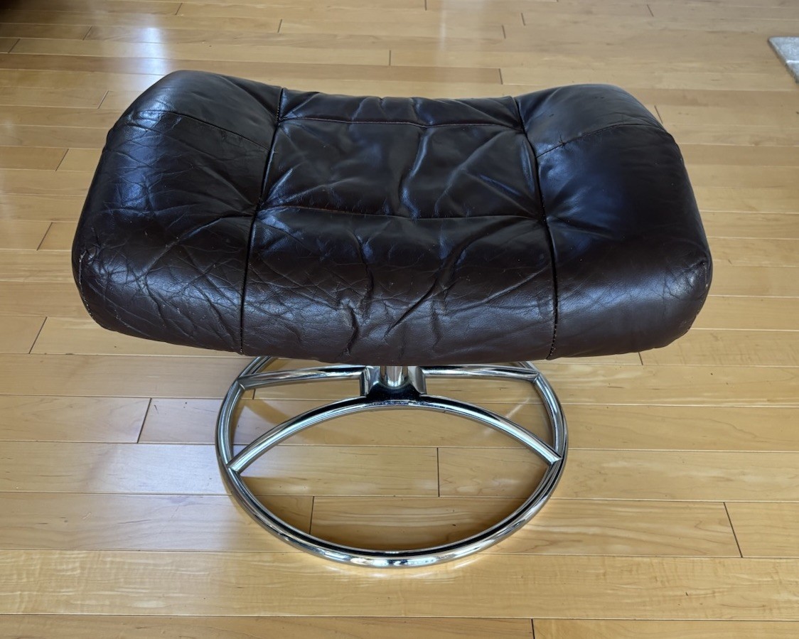 Ekornes Norway Dark Brown Ottoman Chrome Base