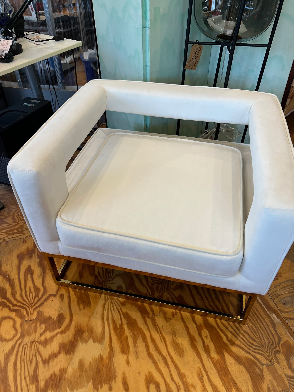Contemporary Arm Chair
