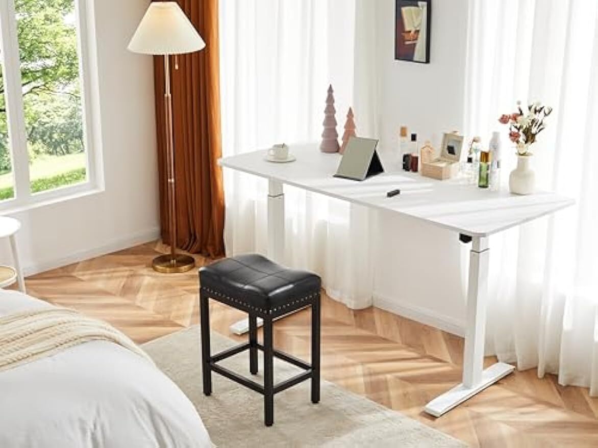 2 Pcs Bar Stools 24 inch Counter Height Stools Bar PU Leather Saddle Stool
