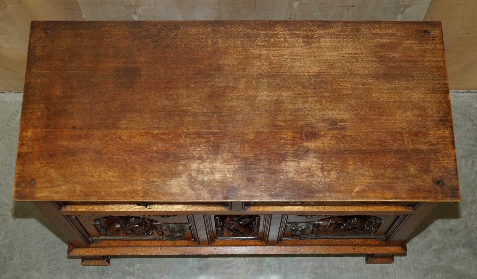 EXQUISITE GOTHIC REVIVAL CIRCA 1860 HAND CARVED SIDEBOARD MUST SEE PICTURES