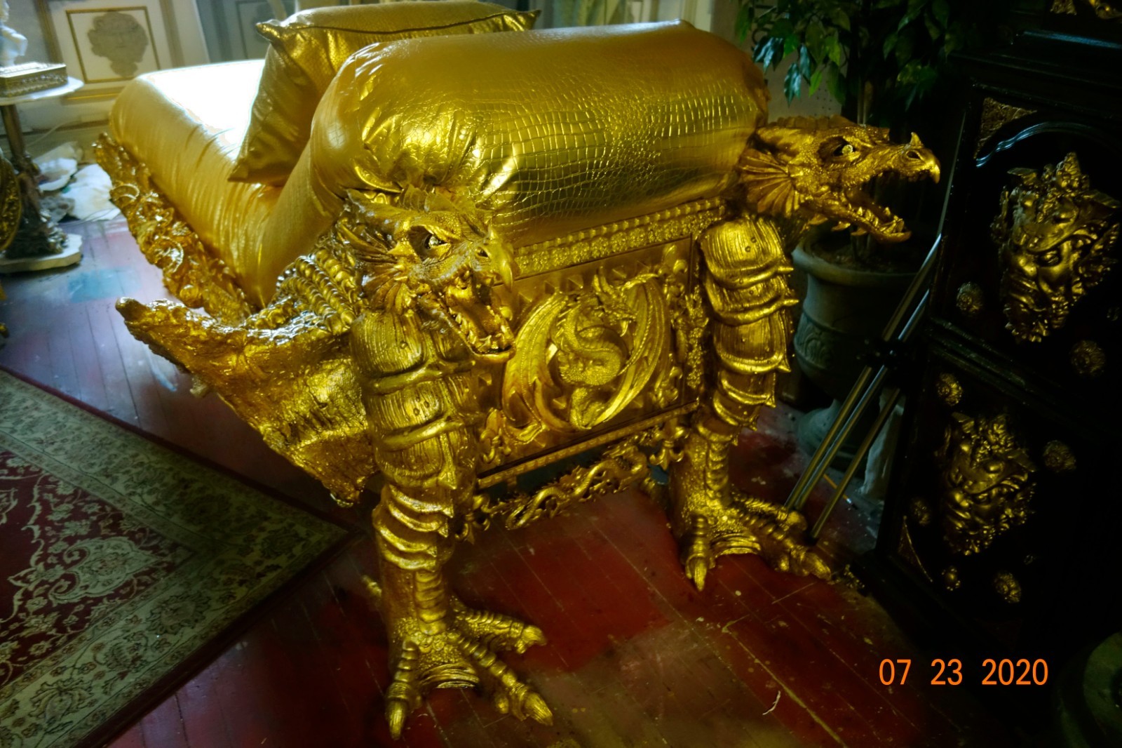 Exoctic Gold Dragon Sofa