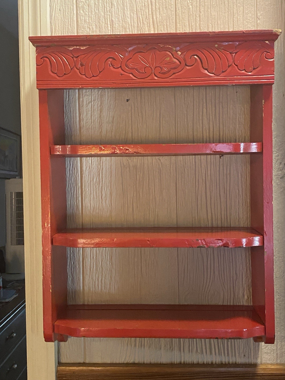 Vintage Solid Wood Wall Hanging Display Shelf – 3-Shelf/4-Tiers – 21 3/8″ Red