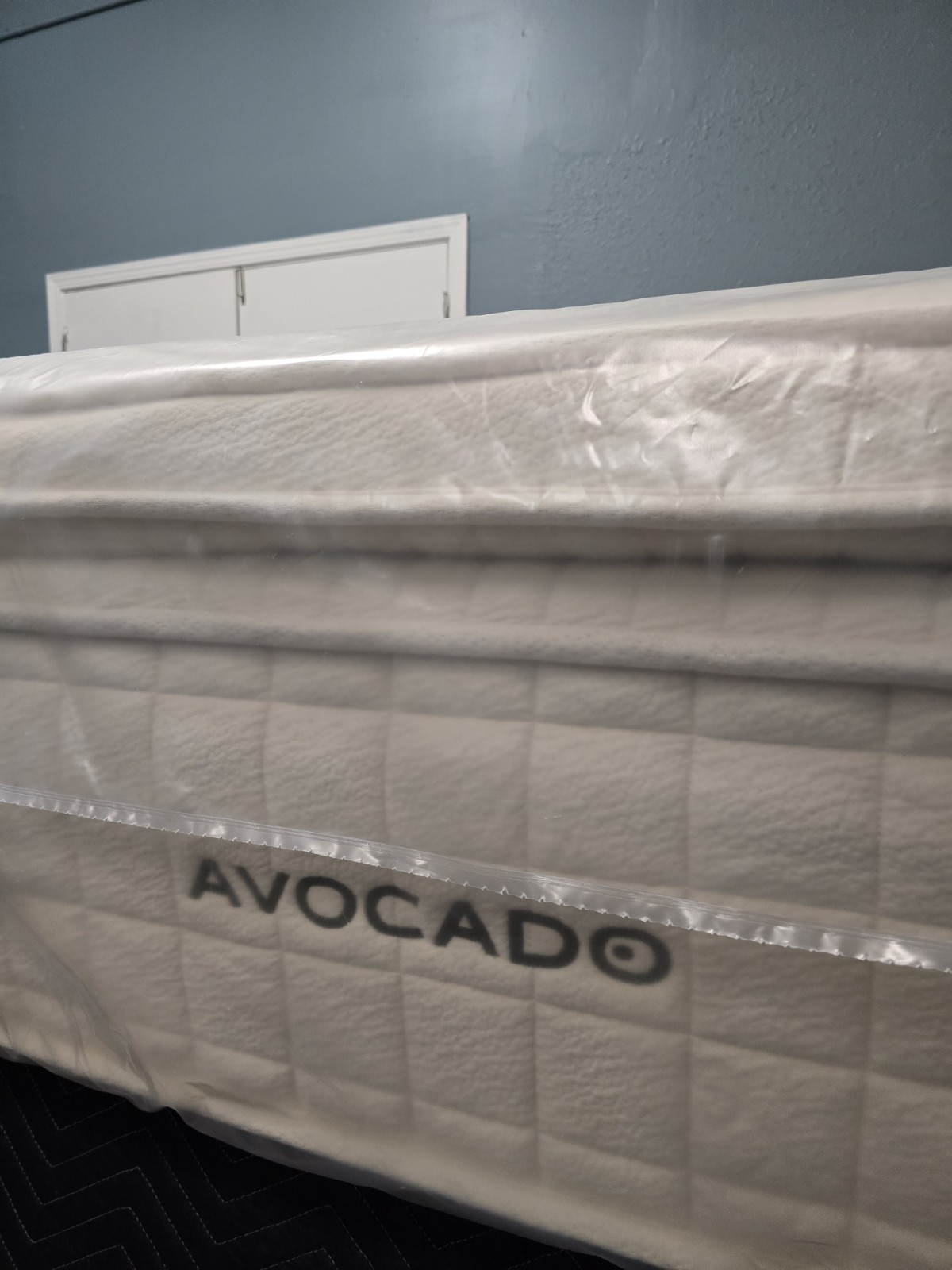 Avocado Luxury Organic With Ultra Plush Box Top King Size
