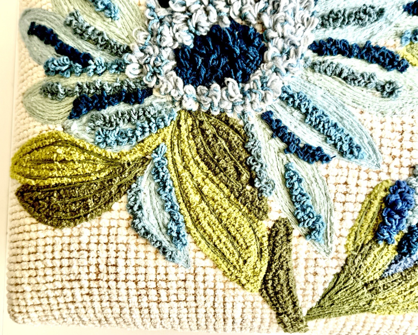 ⚜️New Handmade Botanical Floral Embroidered Footstool Wooden Upholstery 16”