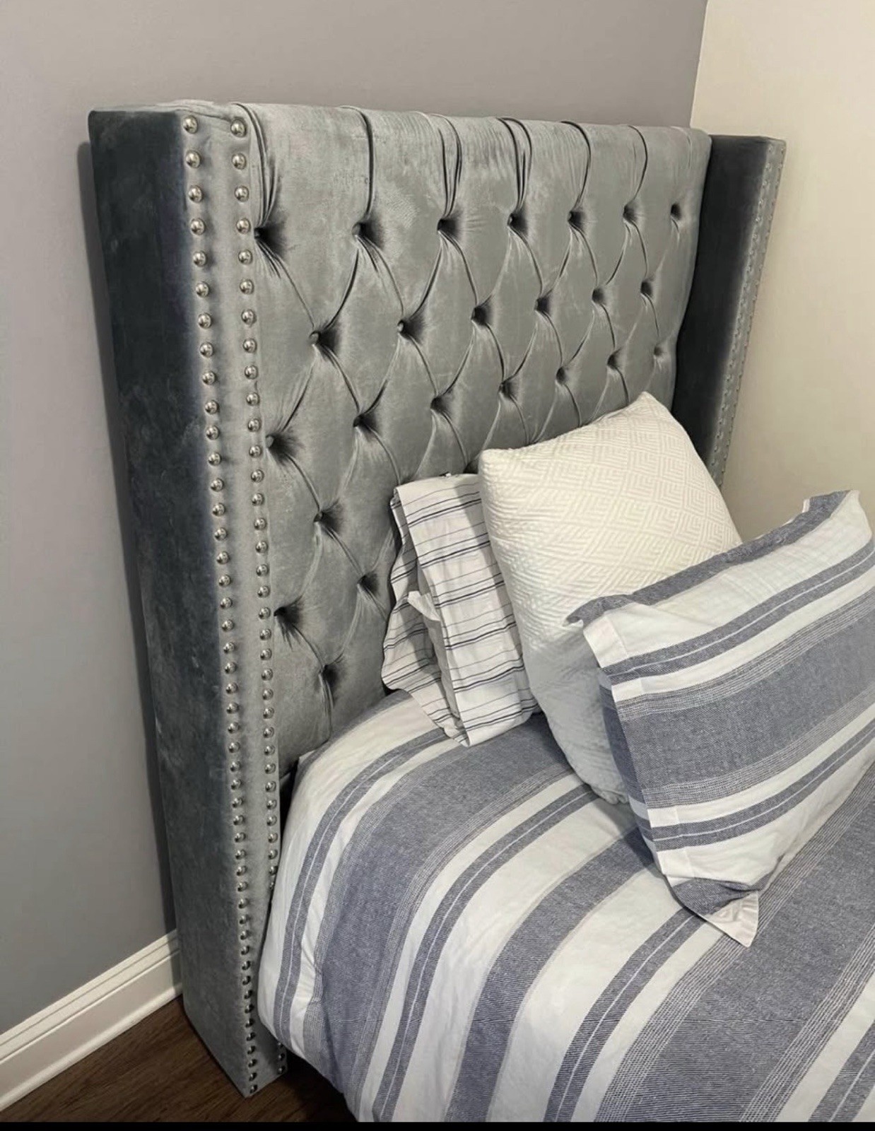Twin Bed