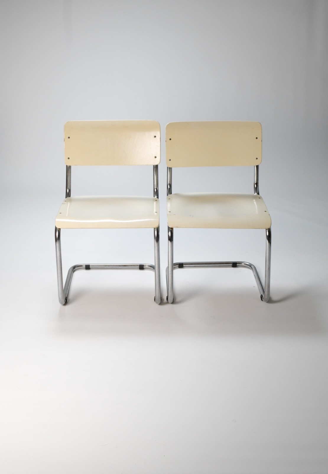 Four Vintage 1930s Bahaus dining chairs in the Manner of Mart Stam for Ahrend