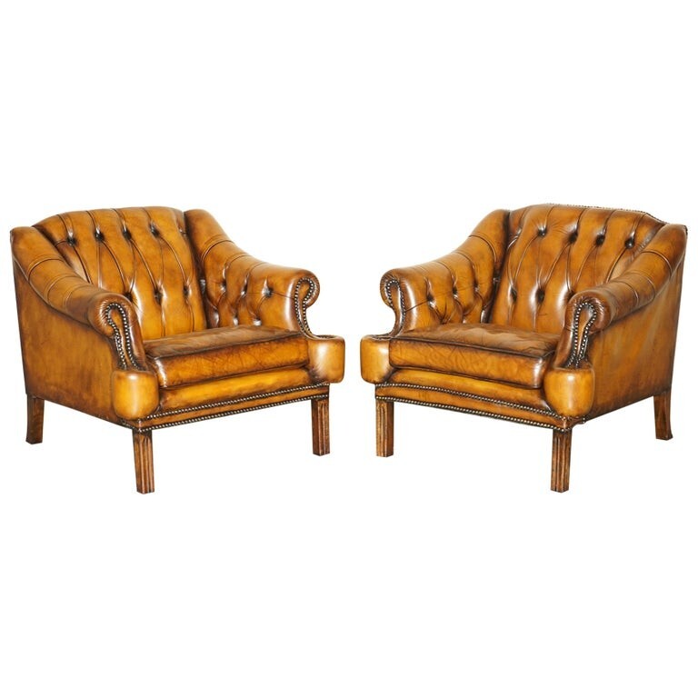 RESTORED PAIR OF VINTAGE CHESTERFIELD REGENCY STYLE BROWN LEATHER CLUB ARMCHAIRS