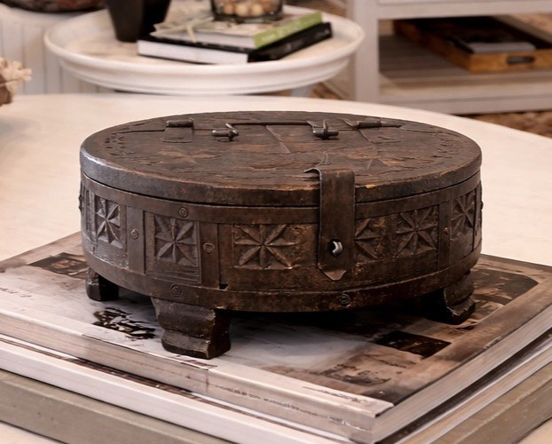 INDIAN CHAKKI Grinding Table Hand Carved Solid Mango Wood 9” Round