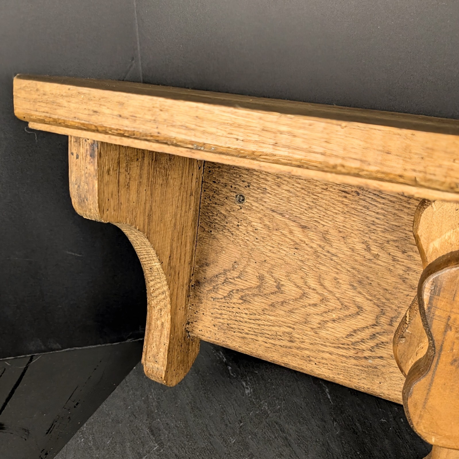 Oak Bow Wall Shelf Vintage Solid Wood Cottage Farmhouse Display Ledge 24″