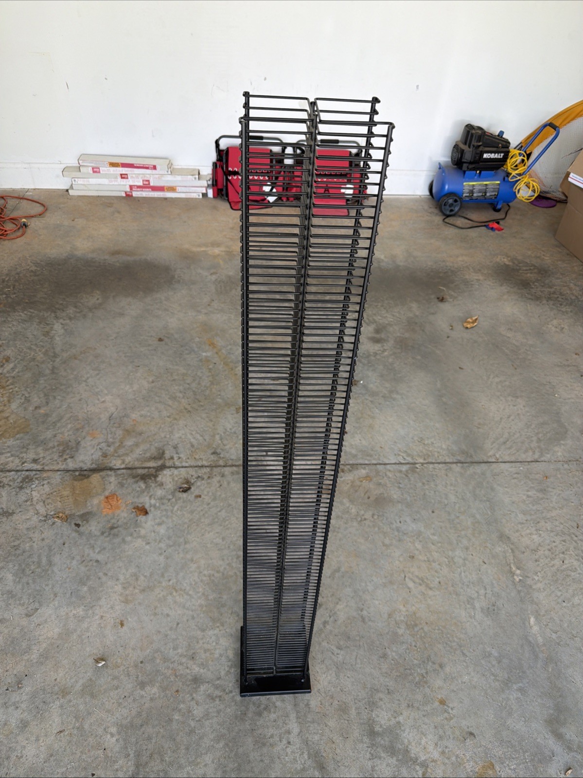 5ft / 60” Vintage Black Wire CD Tower Rack Stand Holds 212 Double Sided Storage
