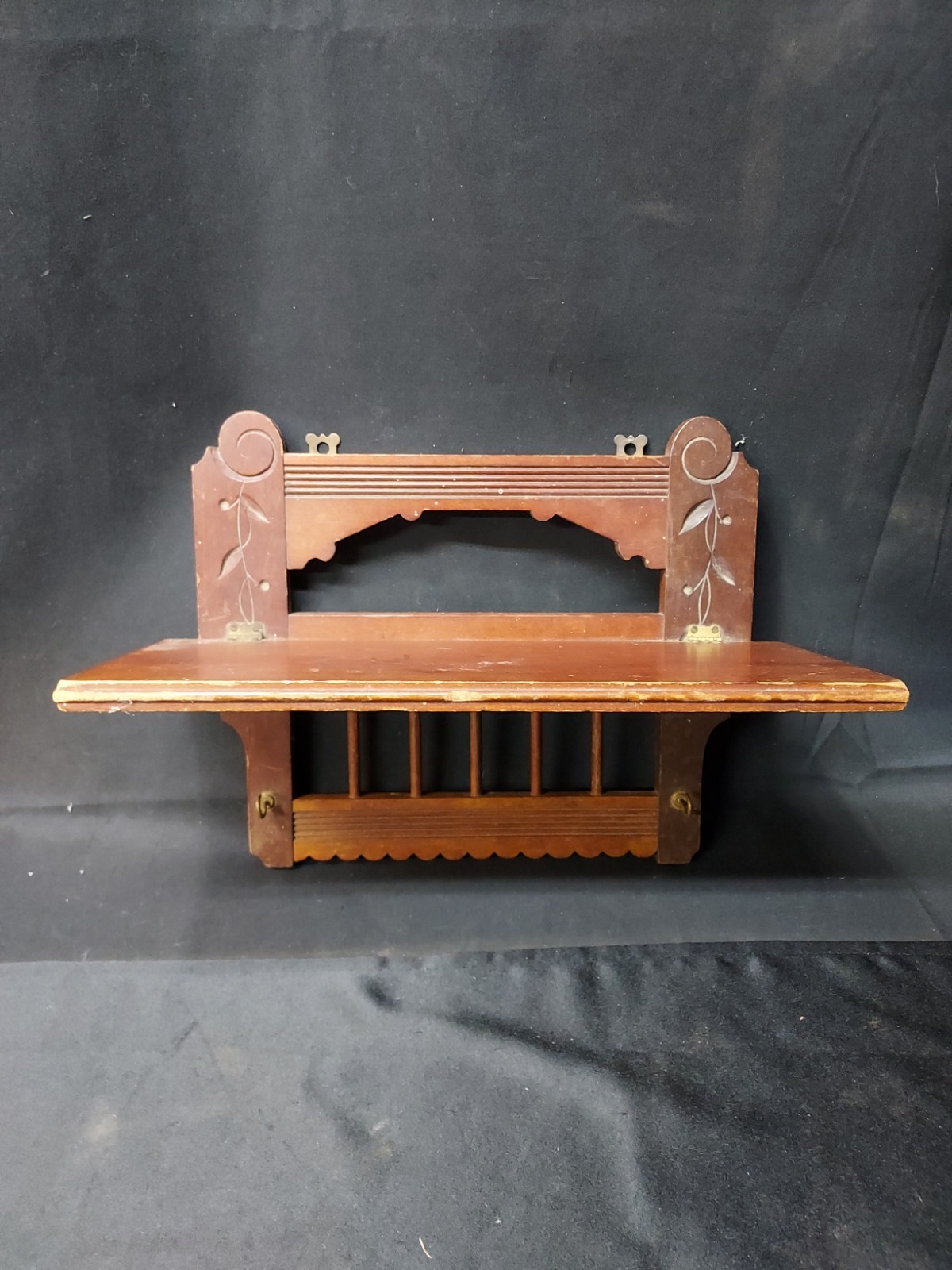 Antique Late 1800s Victorian Eastlake Carved Wall Mount Clock Shelf